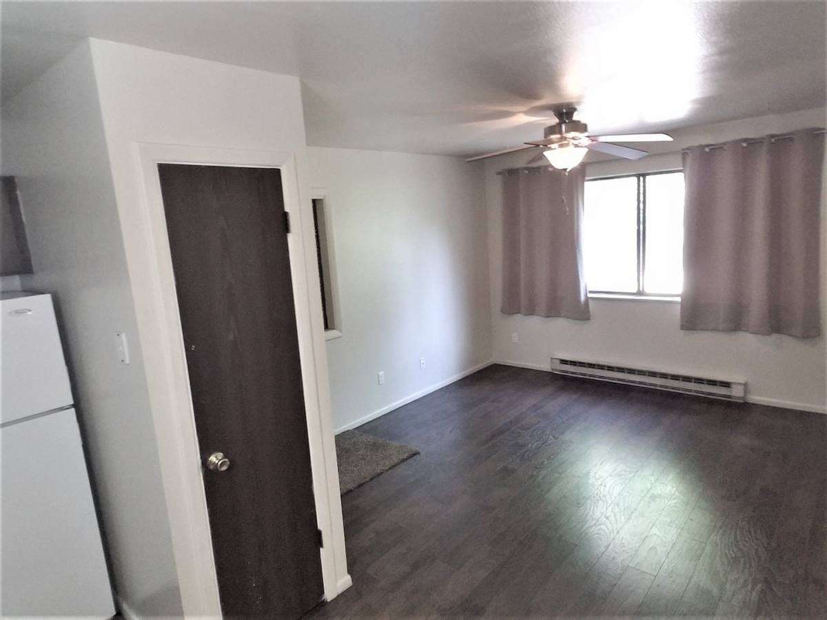 Apartment for rent at 1734 Azalea Dr, Fort Collins, CO 80526