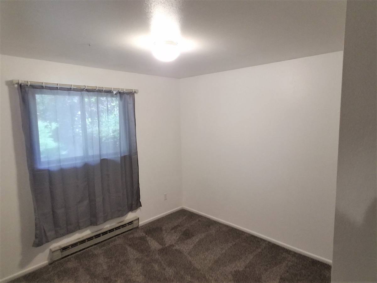 Apartment for rent at 1734 Azalea Dr, Fort Collins, CO 80526