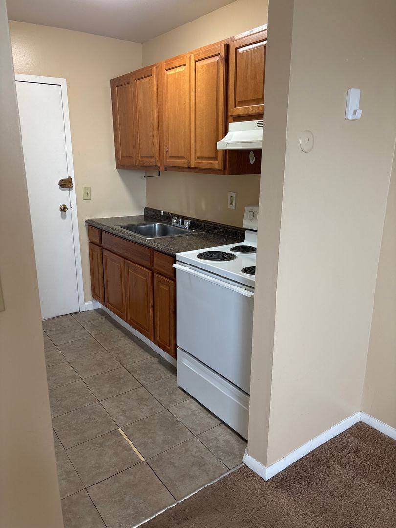 Apartment for rent at 106-122 Polk St, Syracuse, NY 13224