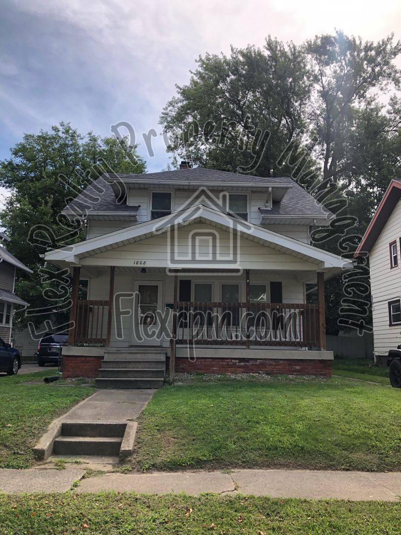 House for rent at 1808 Kensington Rd, Toledo, OH 43607