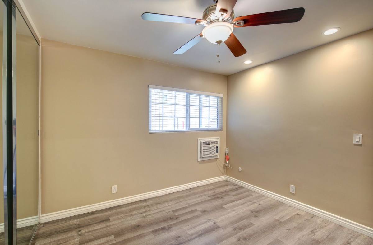 Apartment for rent at 6830 Rosemead Blvd, San Gabriel, CA 91775