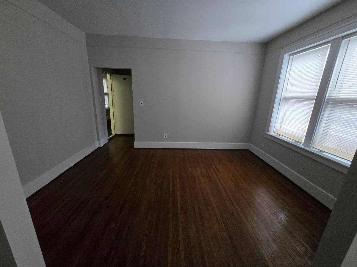 Apartment for rent at 656 Lothrop, Detroit, MI 48202