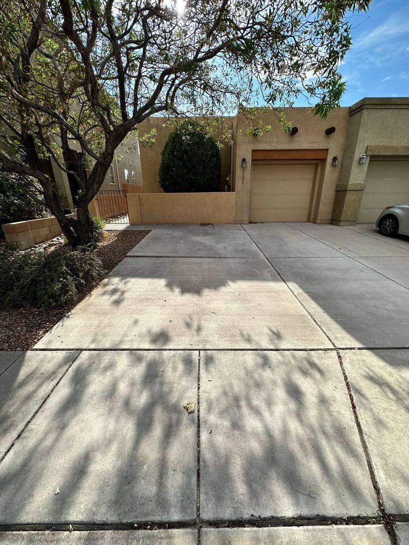 Townhouse for rent at 3151 Erratic St SW, Albuquerque, NM 87121