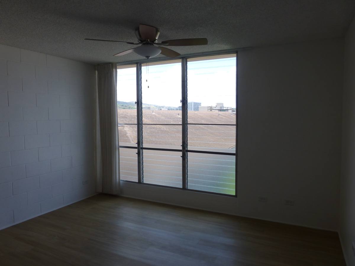 House for rent at 1138 Hassinger St, Honolulu, HI 96822