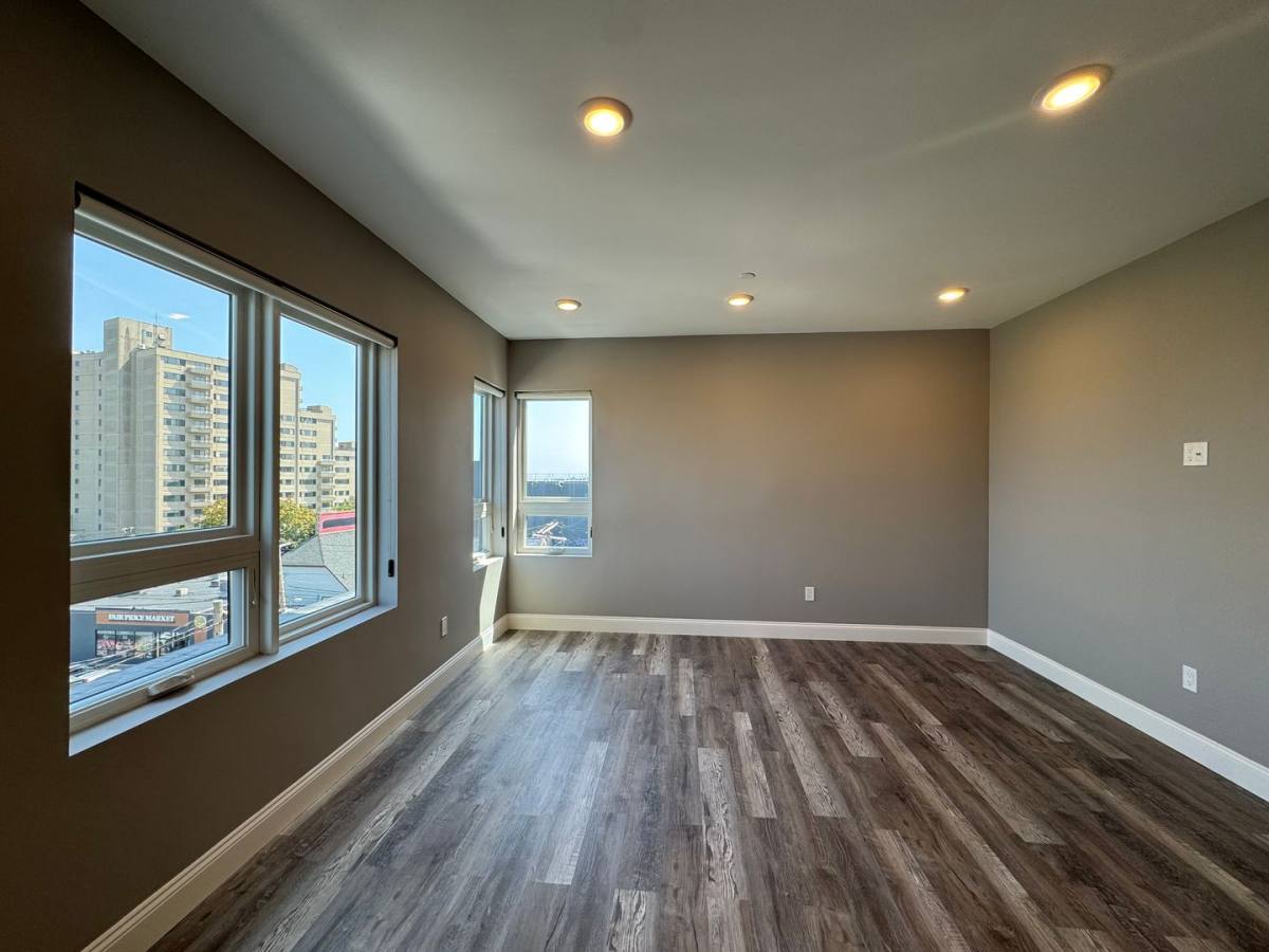 Apartment for rent at 650 Beach St, Revere, MA 02151