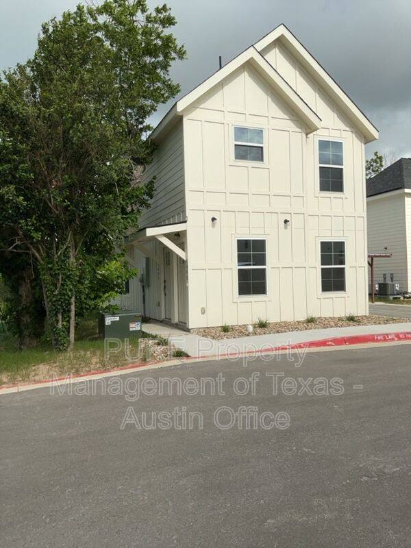 Townhouse for rent at 2002 2nd St, Taylor, TX 76574