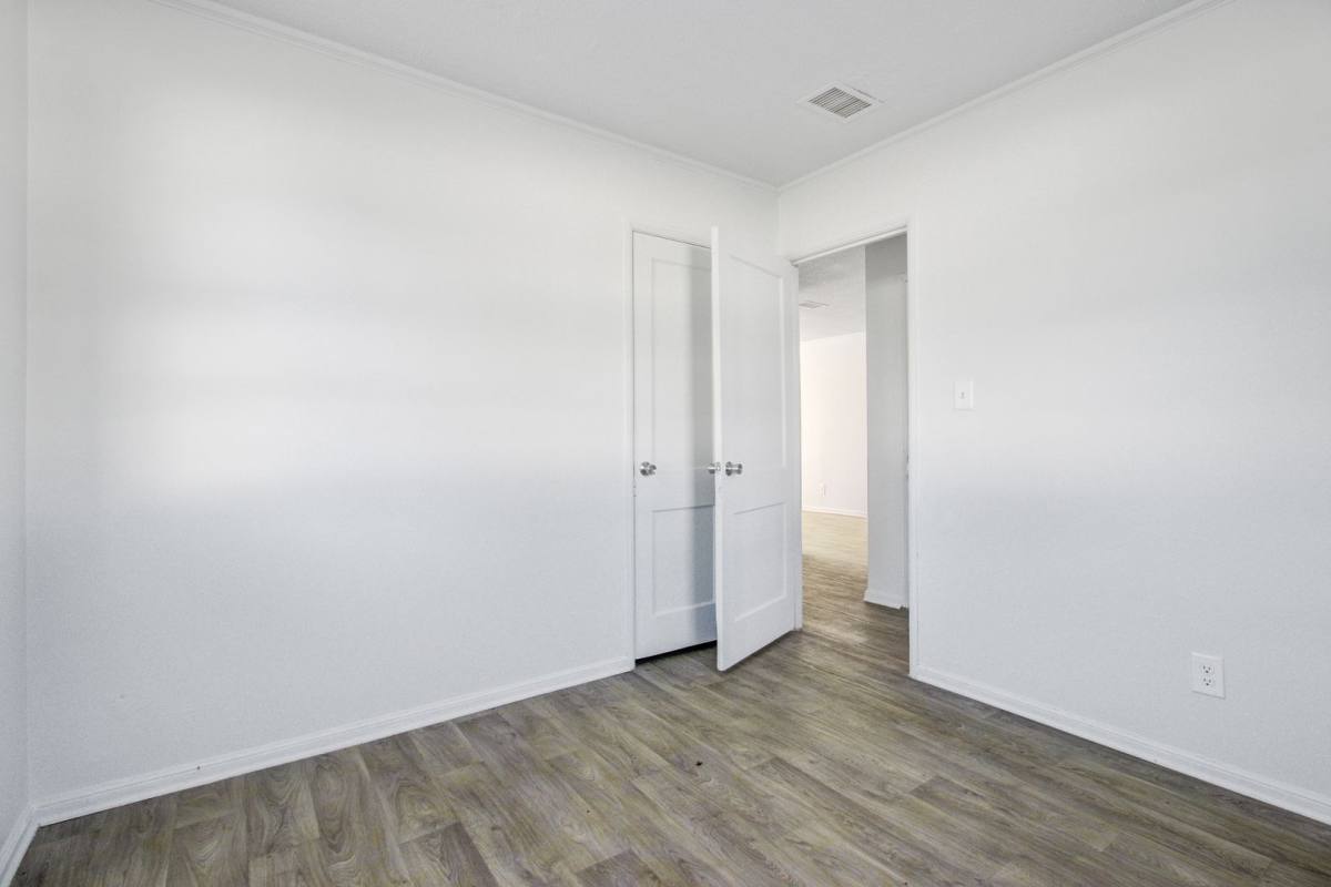 Townhouse for rent at 320 S Beltline Blvd, Columbia, SC 29205
