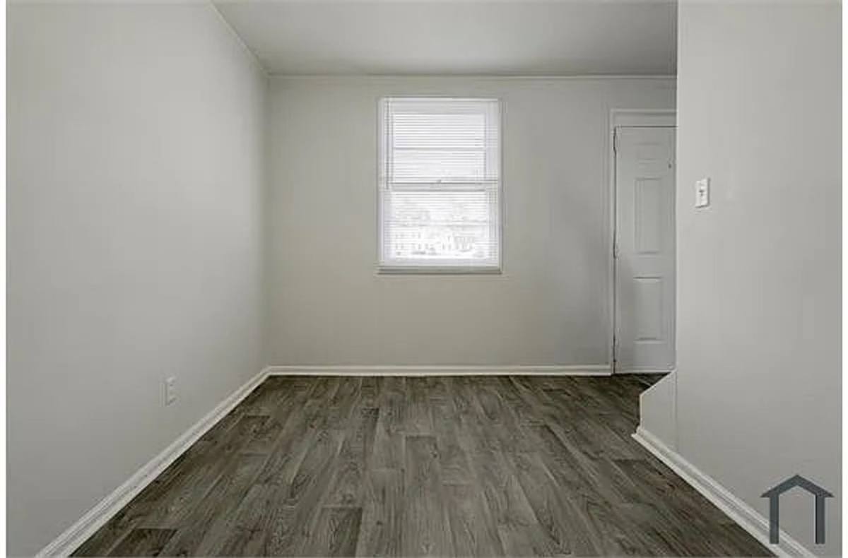 Townhouse for rent at 320 S Beltline Blvd, Columbia, SC 29205