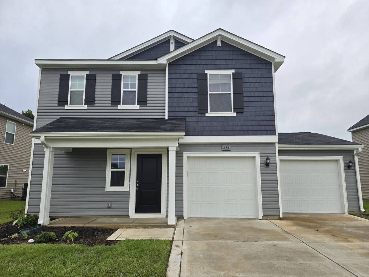 House for rent at 216 Melbourne Dr, Raeford, NC 28376