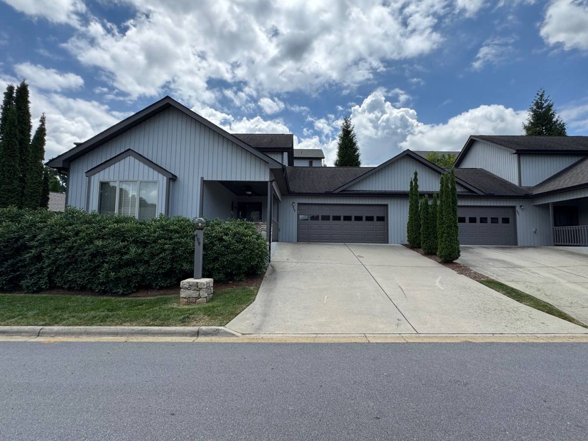Townhouse for rent at 409 Kyfields, Weaverville, NC 28787