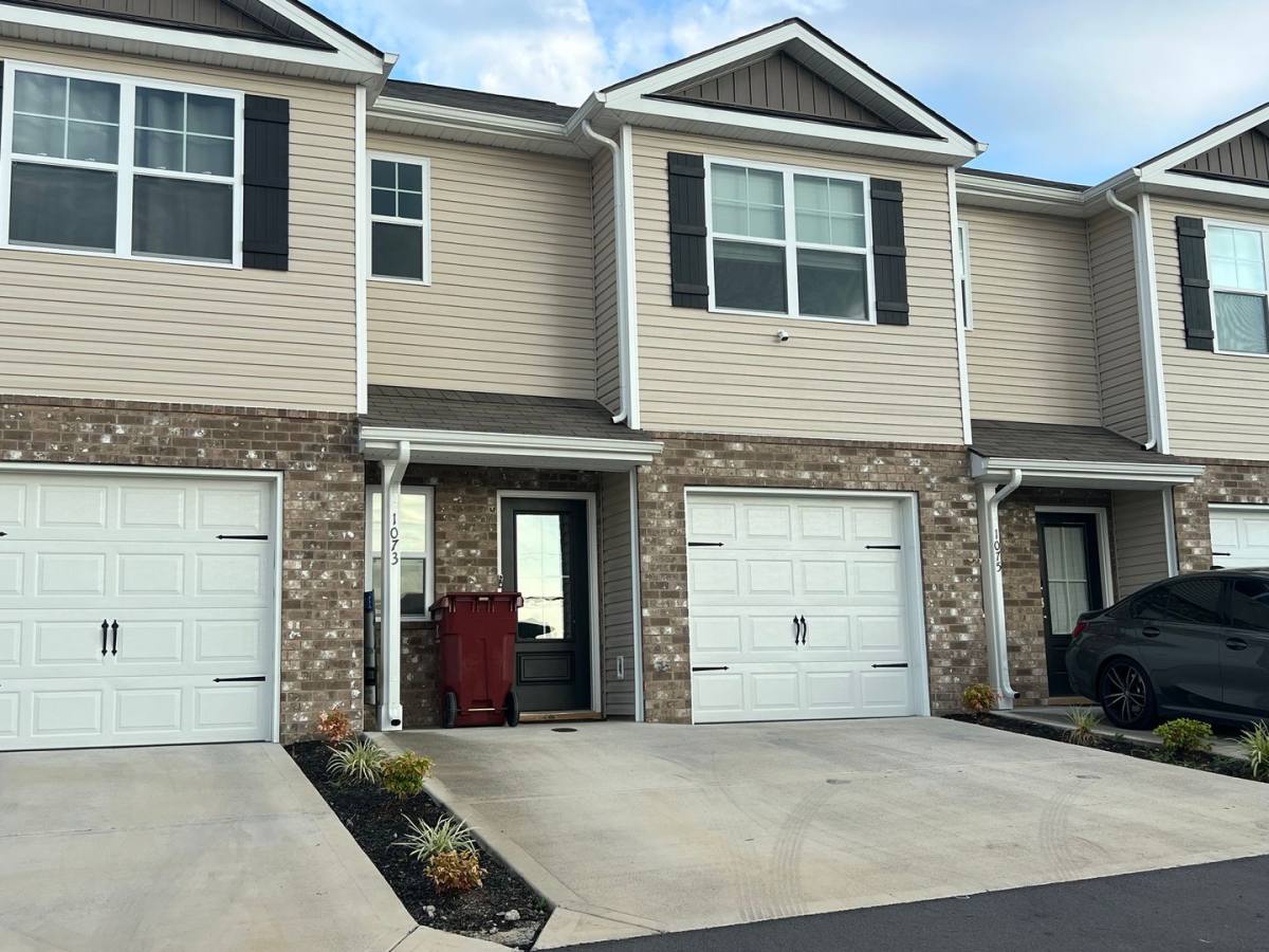 Condo for rent at 1073 Hammett Rd, Johnson City, TN 37615