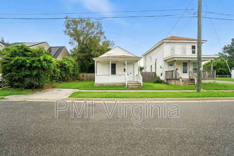 House for rent at 1602 Centre Ave, Portsmouth, VA 23704