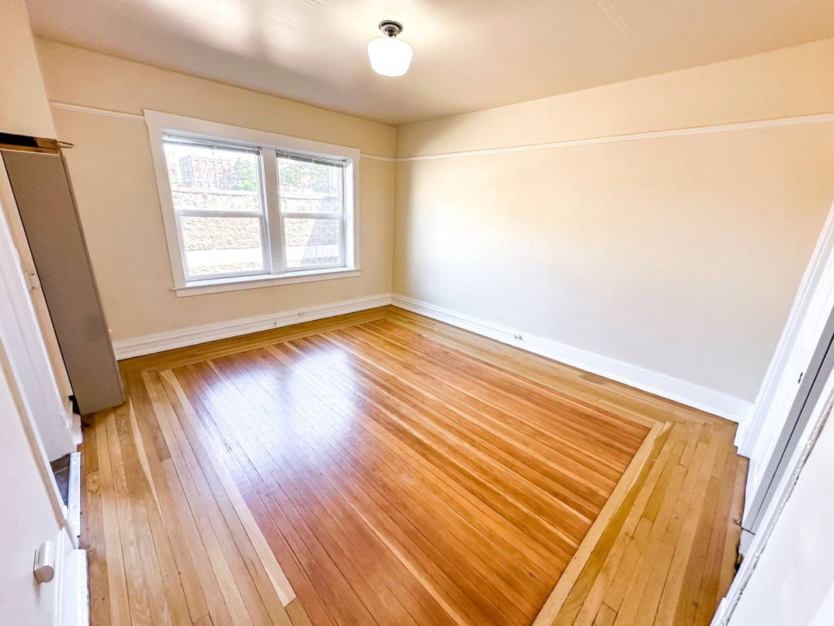 Apartment for rent at 504 E Denny Way, Seattle, WA 98122