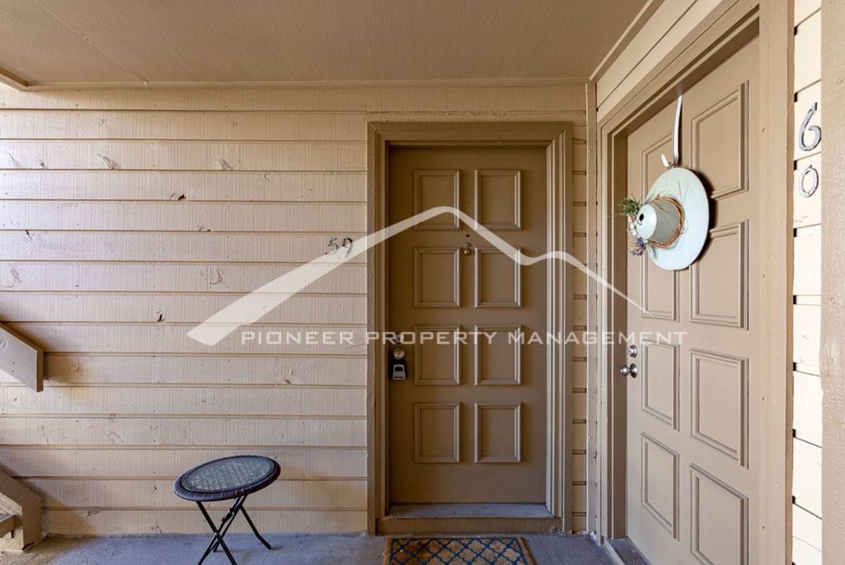 Condo for rent at 701 N Harlan St, Denver, CO 80211
