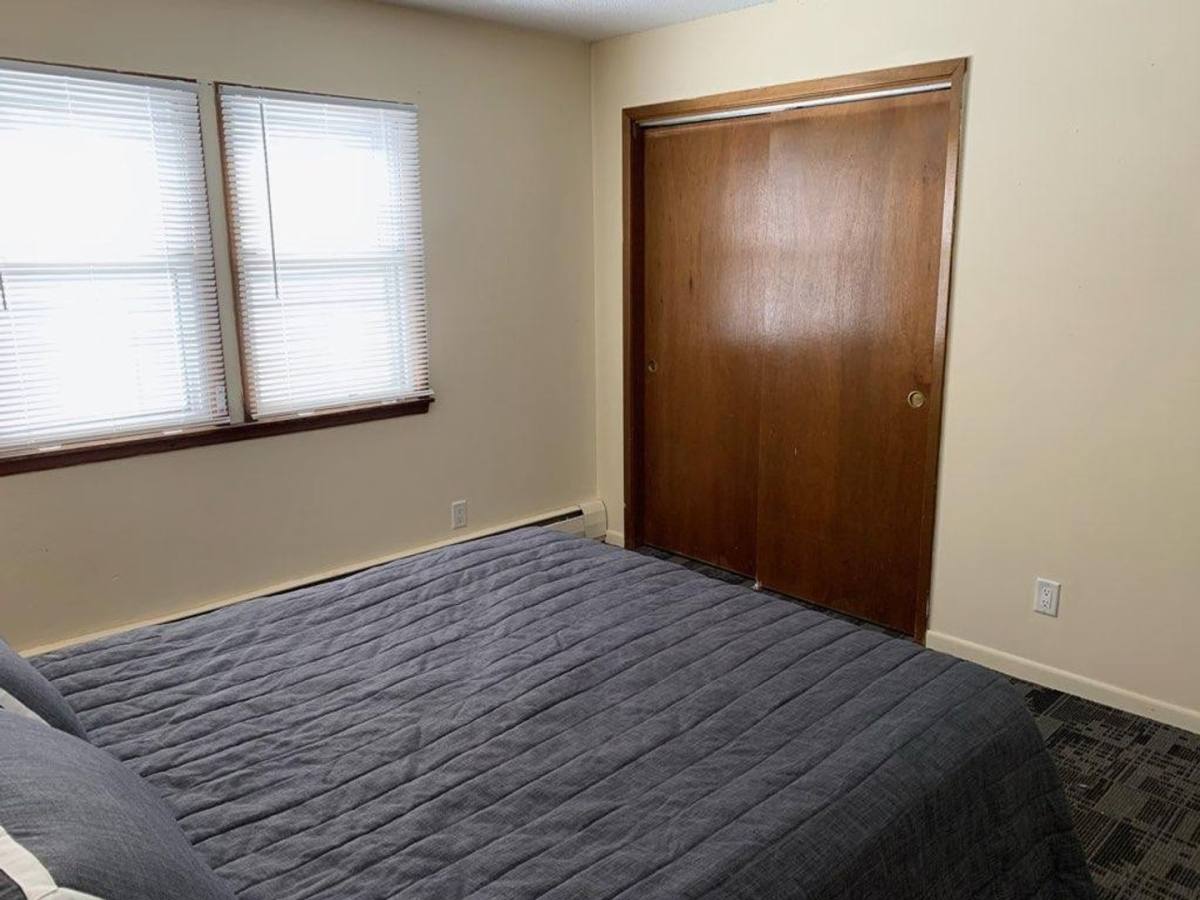 Apartment for rent at 2701-2715 SW 23rd St, Des Moines, IA 50321