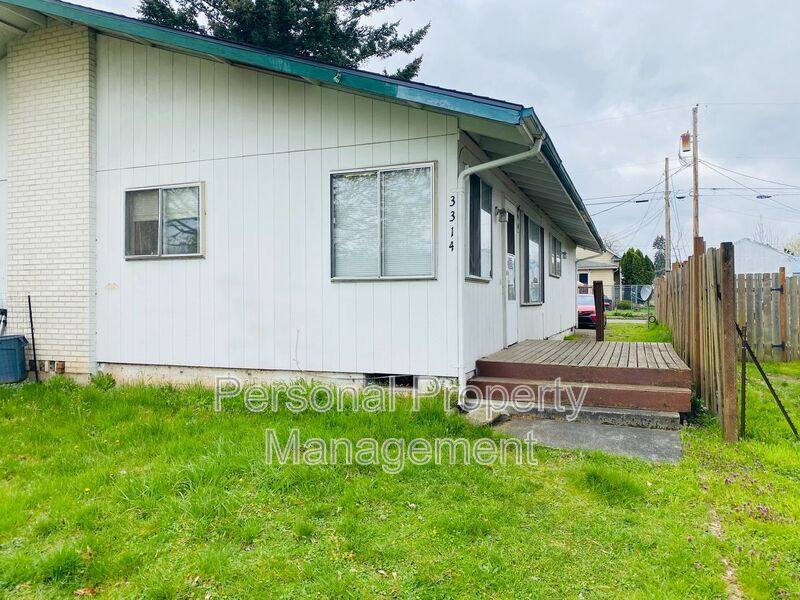 Townhouse for rent at 3314 Y St, Vancouver, WA 98663