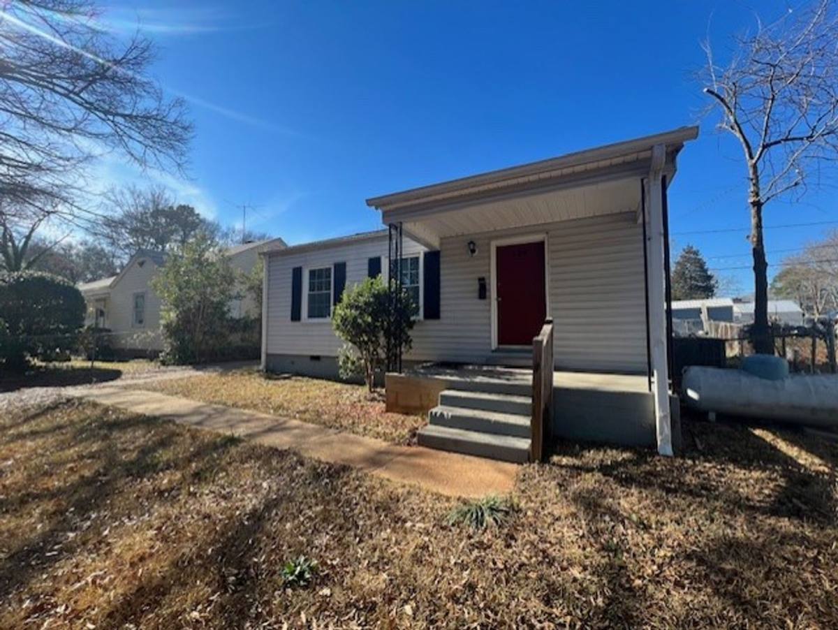 House for rent at 124 Hudson St, Spartanburg, SC 29306
