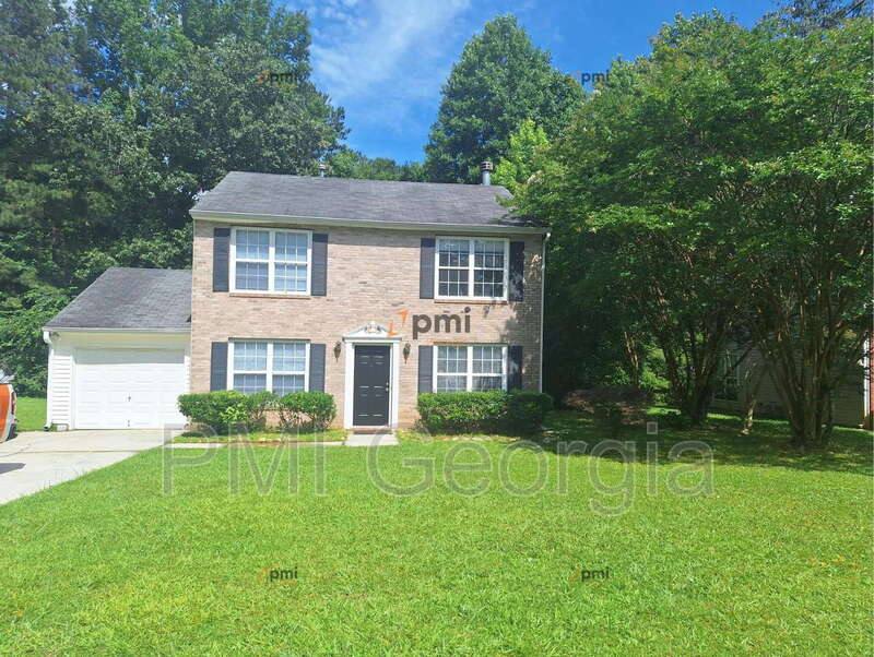 House for rent at 8170 Autumn Green Dr, Fairburn, GA 30213