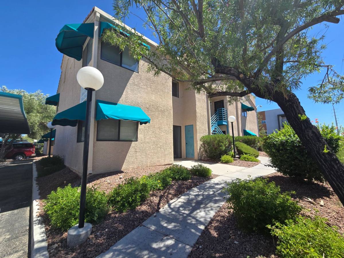 Condo for rent at 4380 Woodpine Dr, Las Vegas, NV 89119