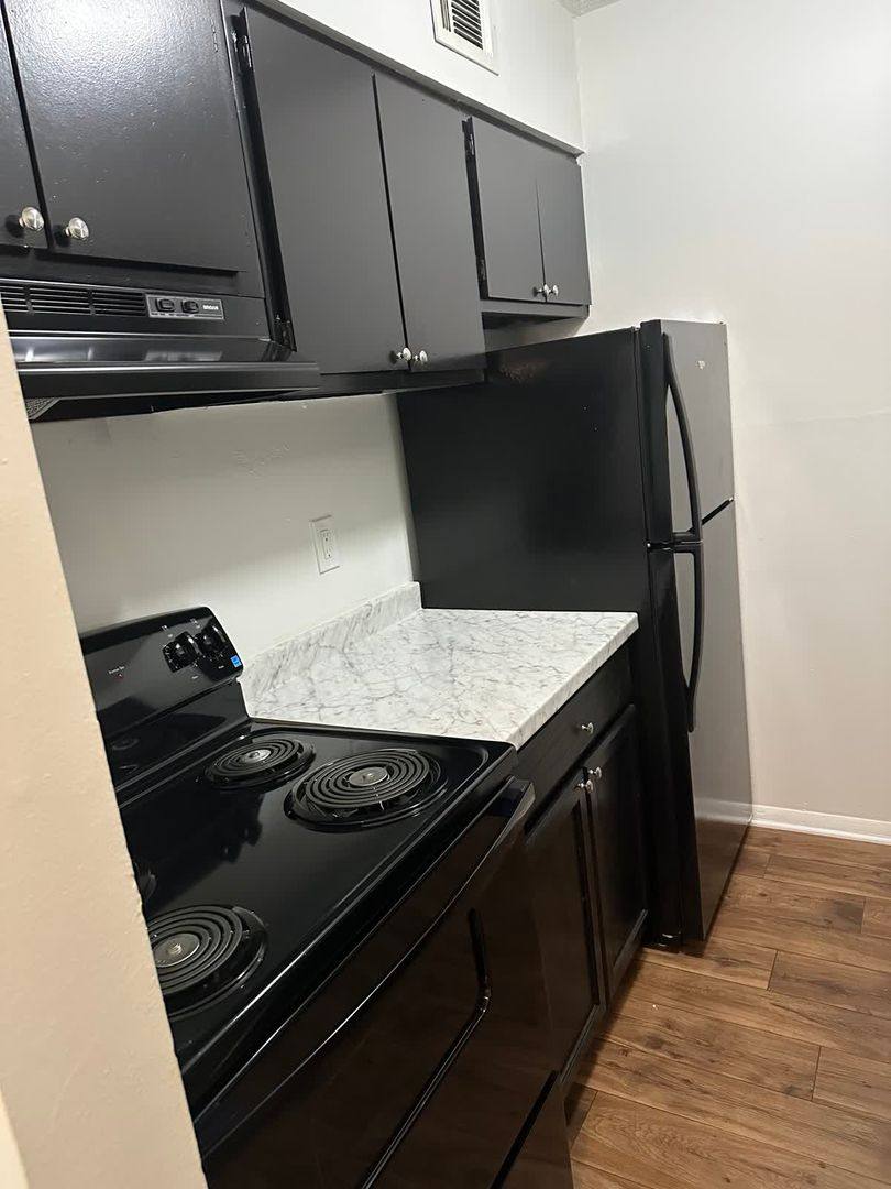 Apartment for rent at 1349 Devonport Dr, Lexington, KY 40504