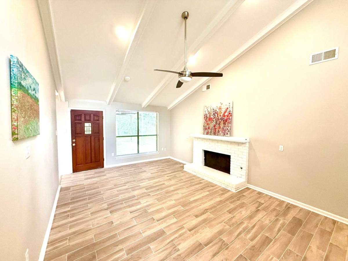 House for rent at 1522 Briarrose Dr, Baton Rouge, LA 70810