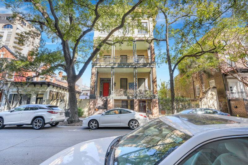 Apartment for rent at 112 E Harris St #404, Savannah, GA 31401