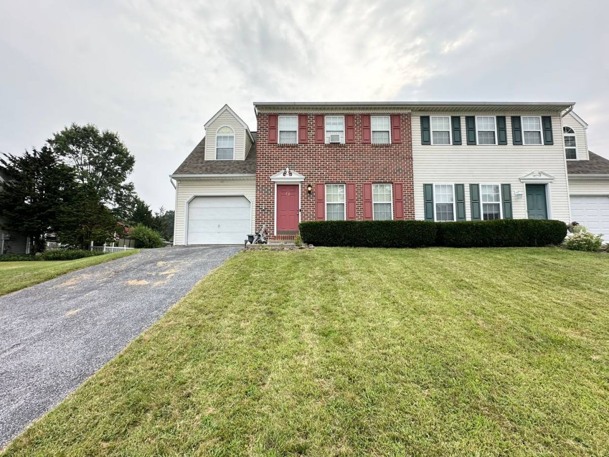 Townhouse for rent at 70 Freys Rd, Elizabethtown, PA 17022