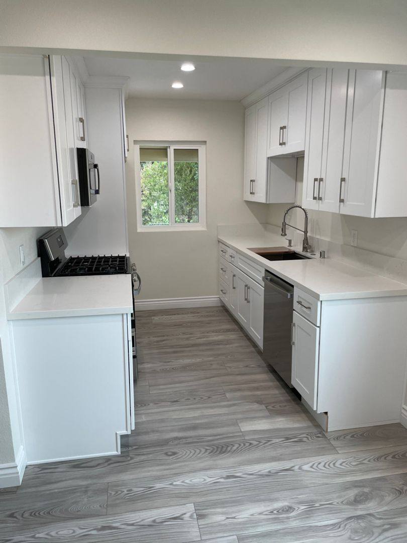 Apartment for rent at 1700 Peppertree Lane, Fullerton, CA 92835