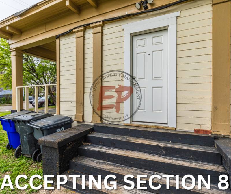 Apartment for rent at 1603 W Ave #4, Waco, TX 76707