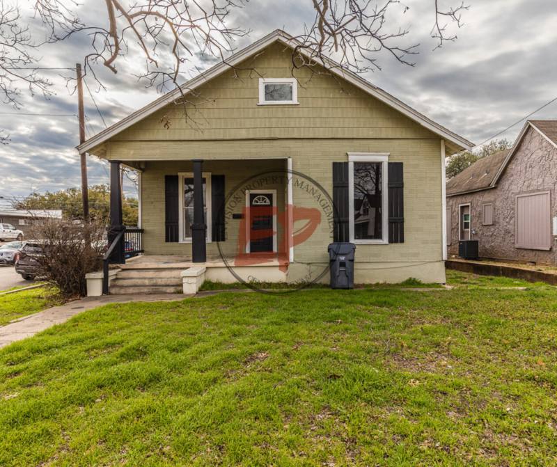 House for rent at 2300 Washington Ave, Waco, TX 76701