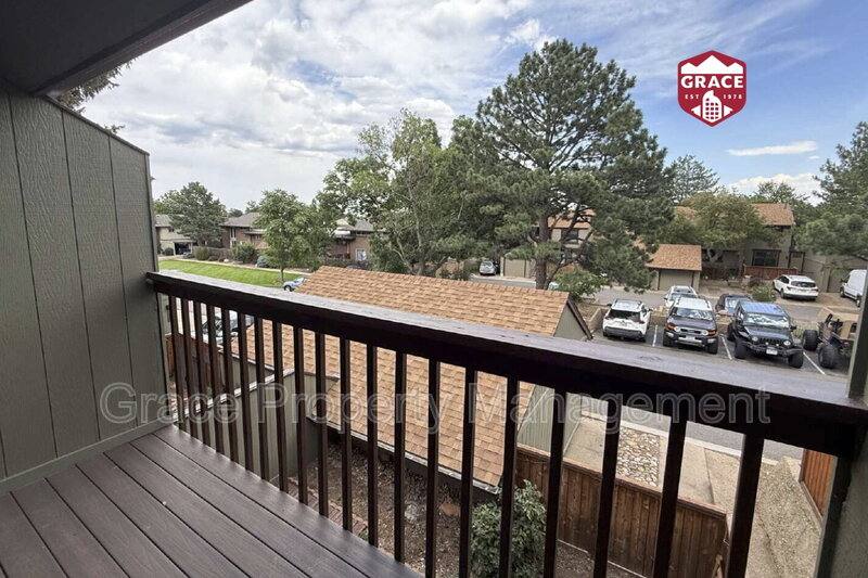 Townhouse for rent at 4608 Greenbriar Court, Boulder, CO 80305