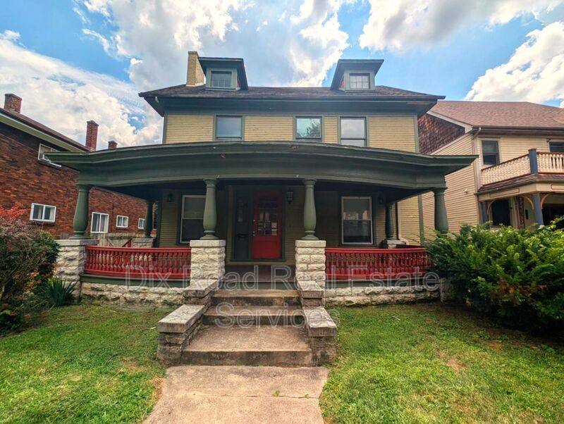 House for rent at 140 Lexington Ave, Dayton, OH 45402