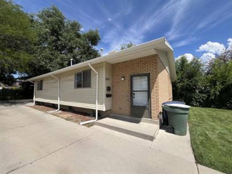 Townhouse for rent at 1265 E Crandall Ave #1275, Salt Lake City, UT 84106