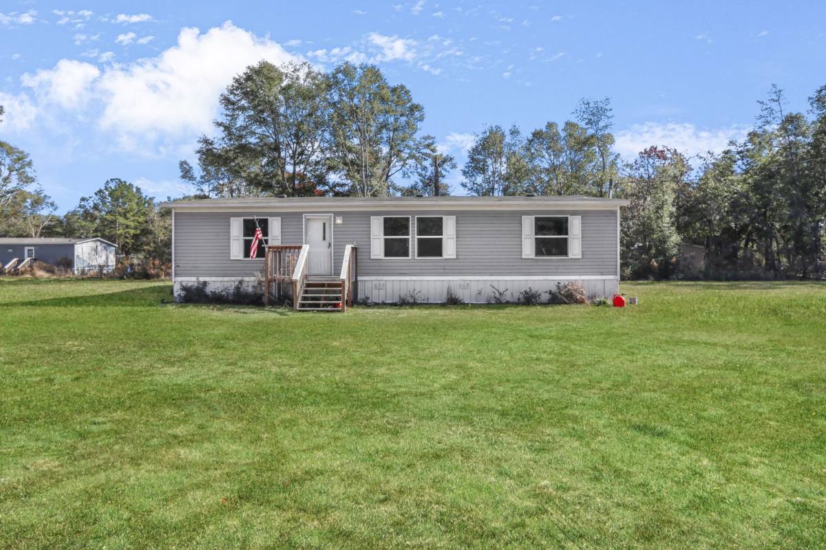 House for rent at 267 Rodman Rd, Jesup, GA 31545