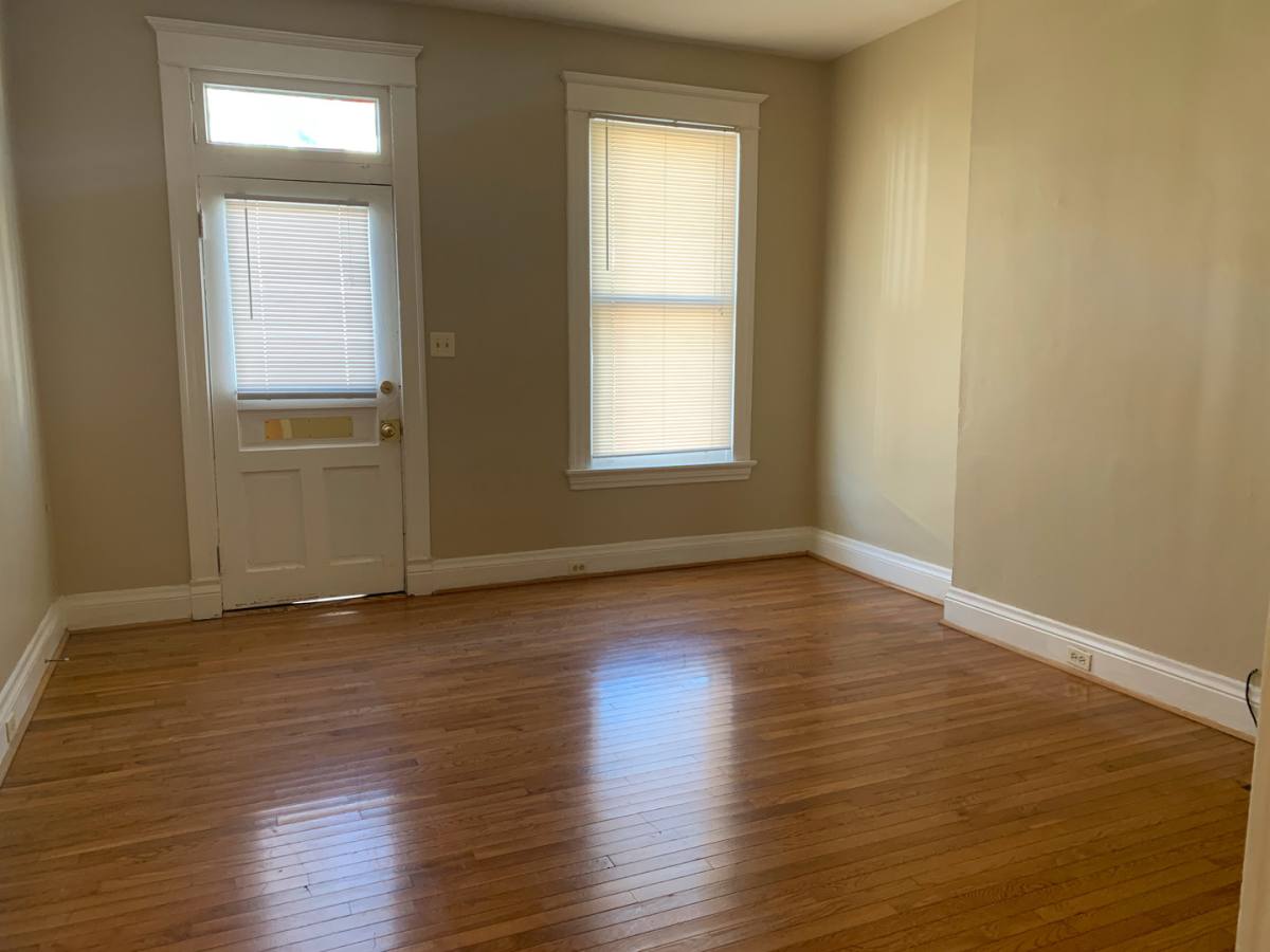 Apartment for rent at 327 W 7th St, Covington, KY 41011