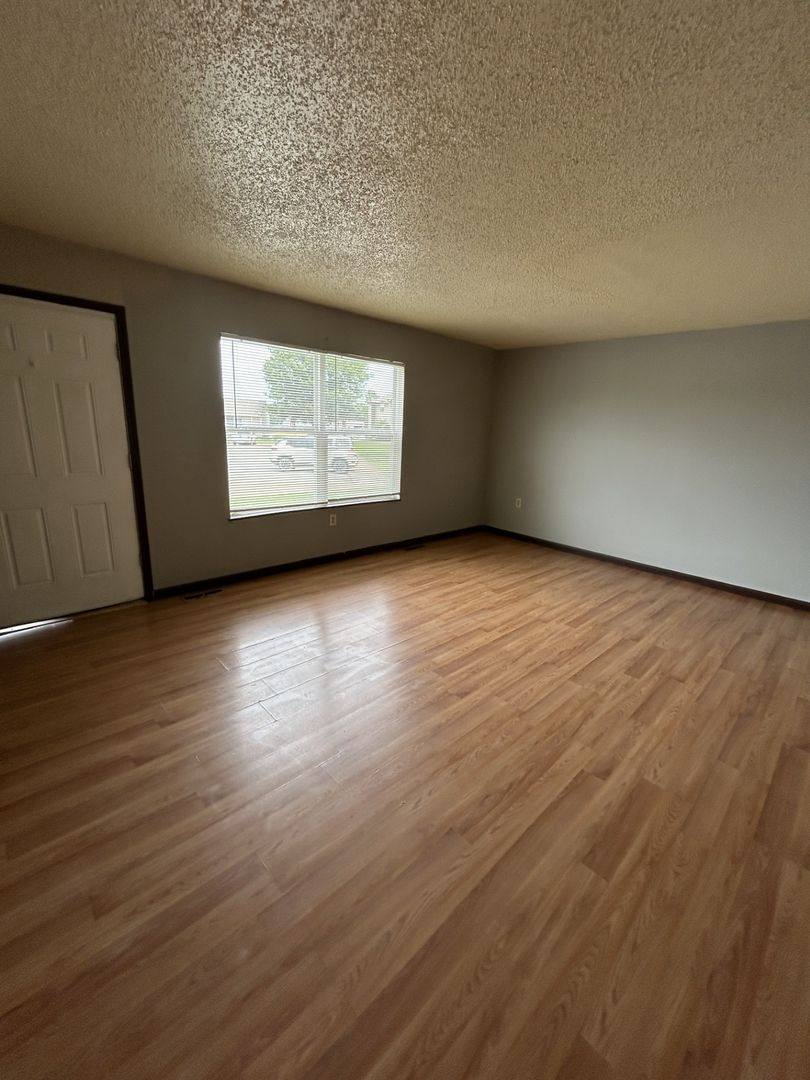 Townhouse for rent at 3000 N Joplin St, Pittsburg, KS 66762