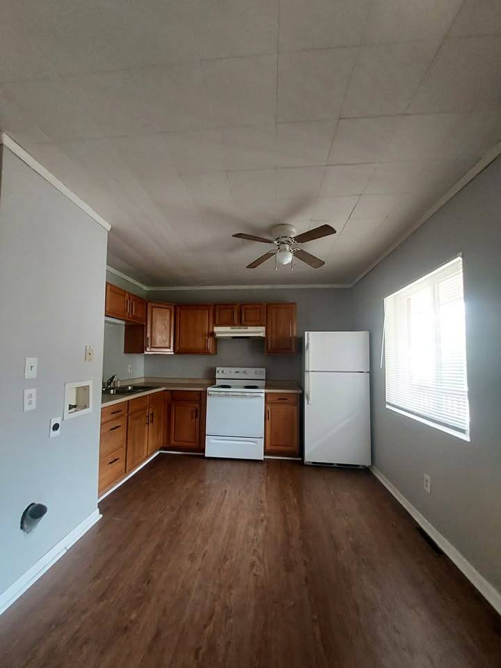 Apartment for rent at 20 S Fulton Ave #2, Newark, OH 43055