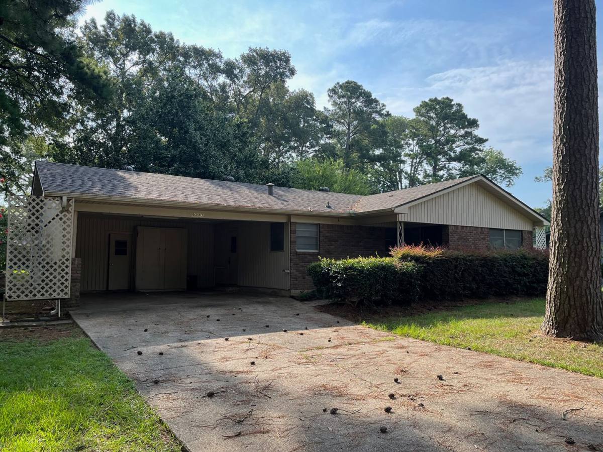 House for rent at 9383 Blom Blvd, Shreveport, LA 71118