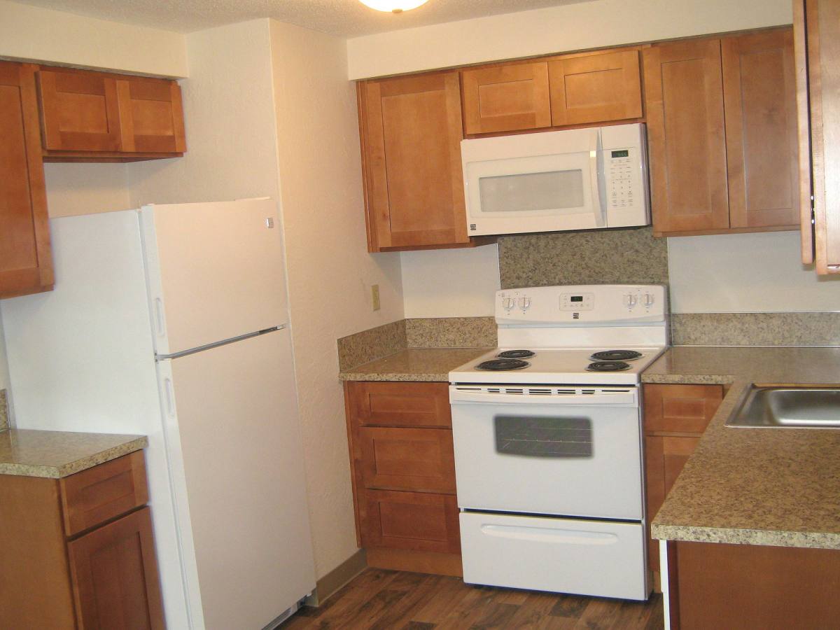 Apartment for rent at 1725 5th St, Springfield, OR 97477