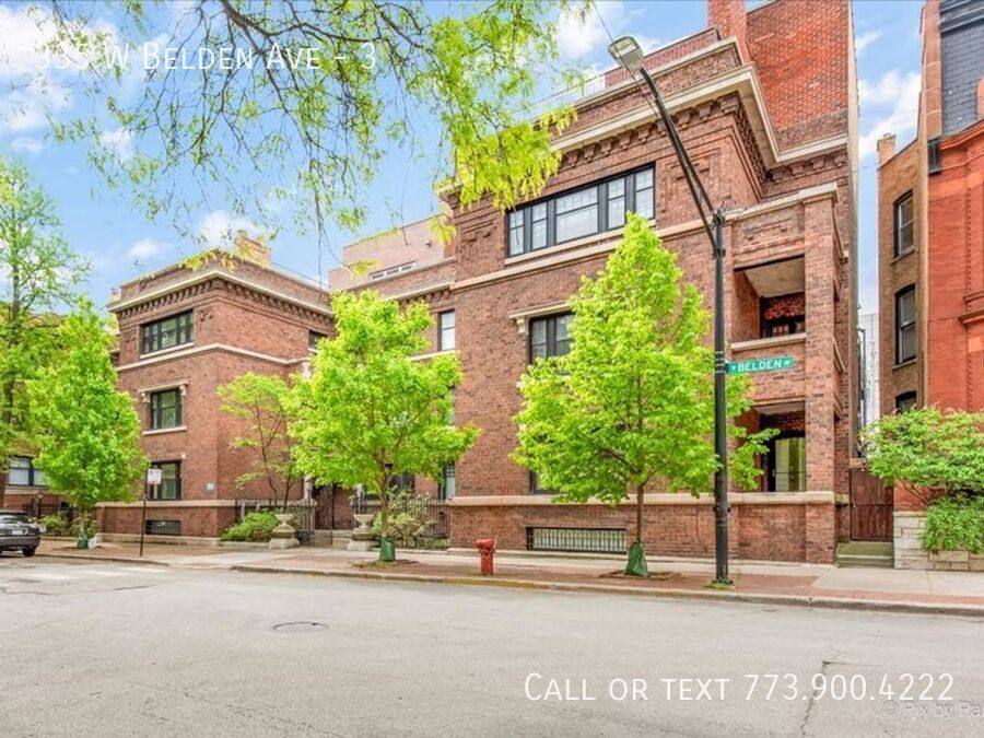 Apartment for rent at 335 W Belden Ave #3, Chicago, IL 60614