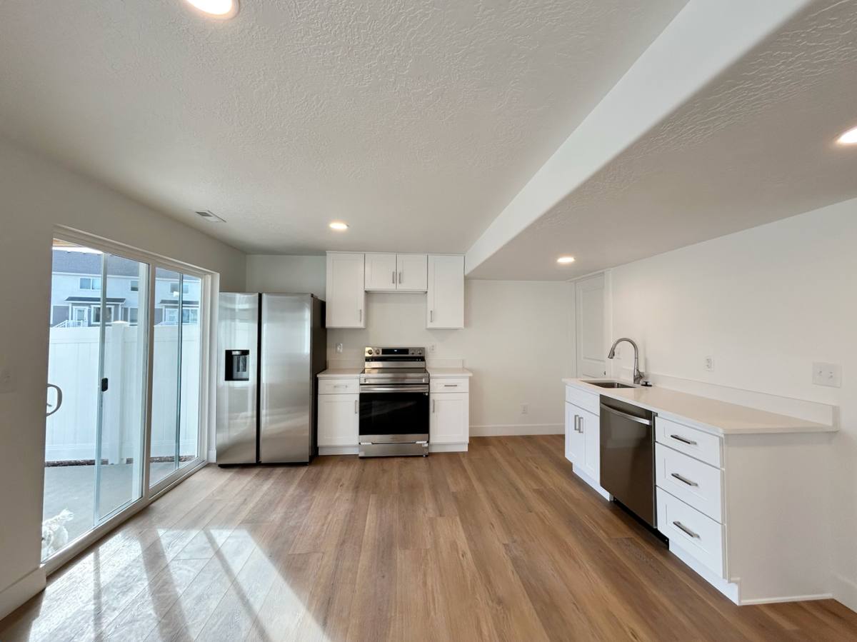 Apartment for rent at 1340 N Sage Dr, Lehi, UT 84043