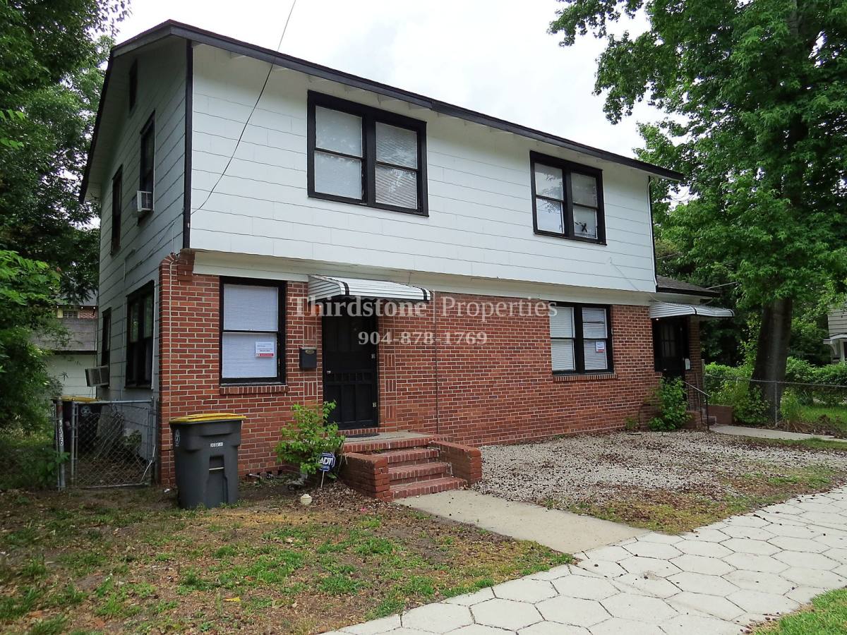 Apartment for rent at 1206 Cherry St, Jacksonville, FL 32205