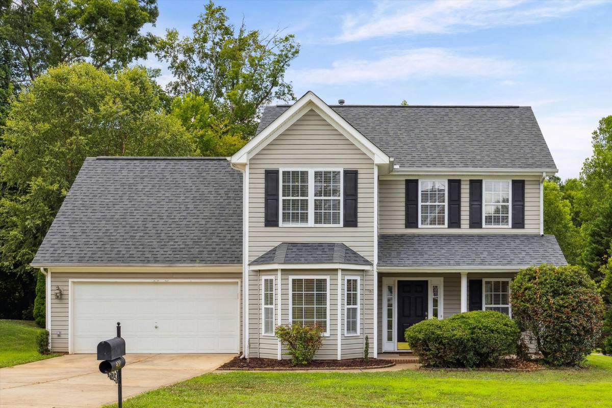 400 Riverfront Parkway, Mount Holly, NC 28120