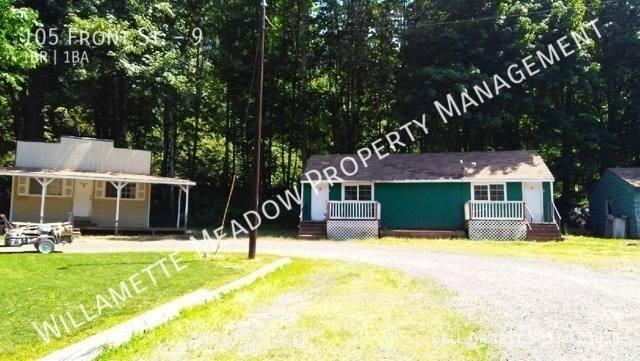 Apartment for rent at 105 Front St #9, Detroit, OR 97342