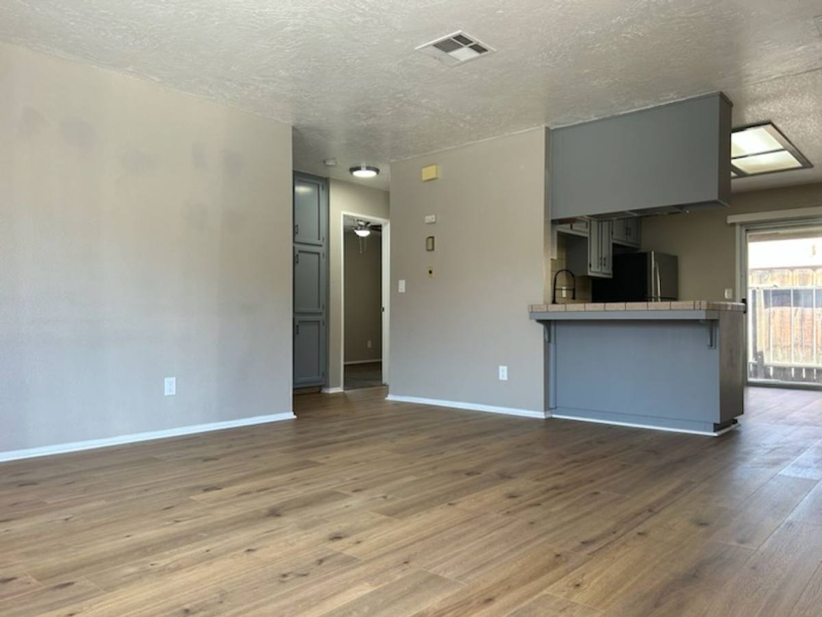 Apartment for rent at 1001 W Perdew Ave, Ridgecrest, CA 93555