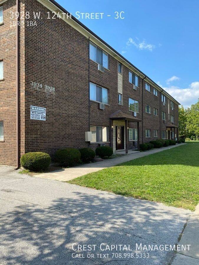 Apartment for rent at 3934 W 124th St #3A, Alsip, IL 60803