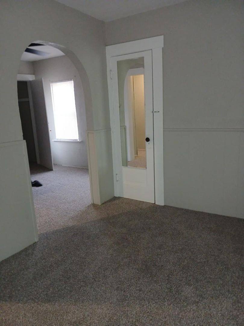 Apartment for rent at 2410 W Douglas, Wichita, KS 67203