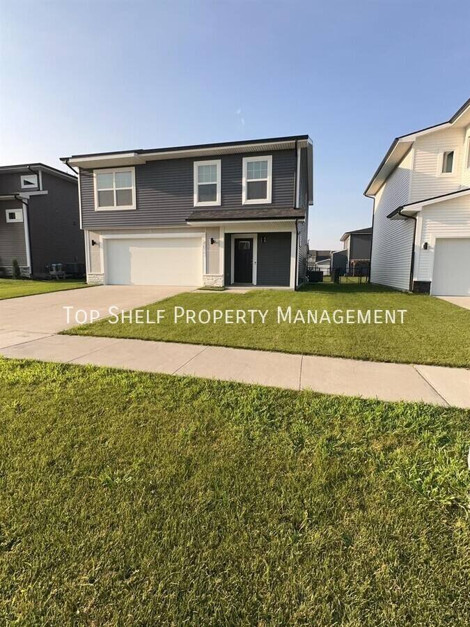House for rent at 4033 NE 4th St, Ankeny, IA 50021