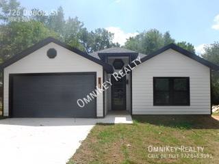 House for rent at 726 Dubois St, Denison, TX 75020
