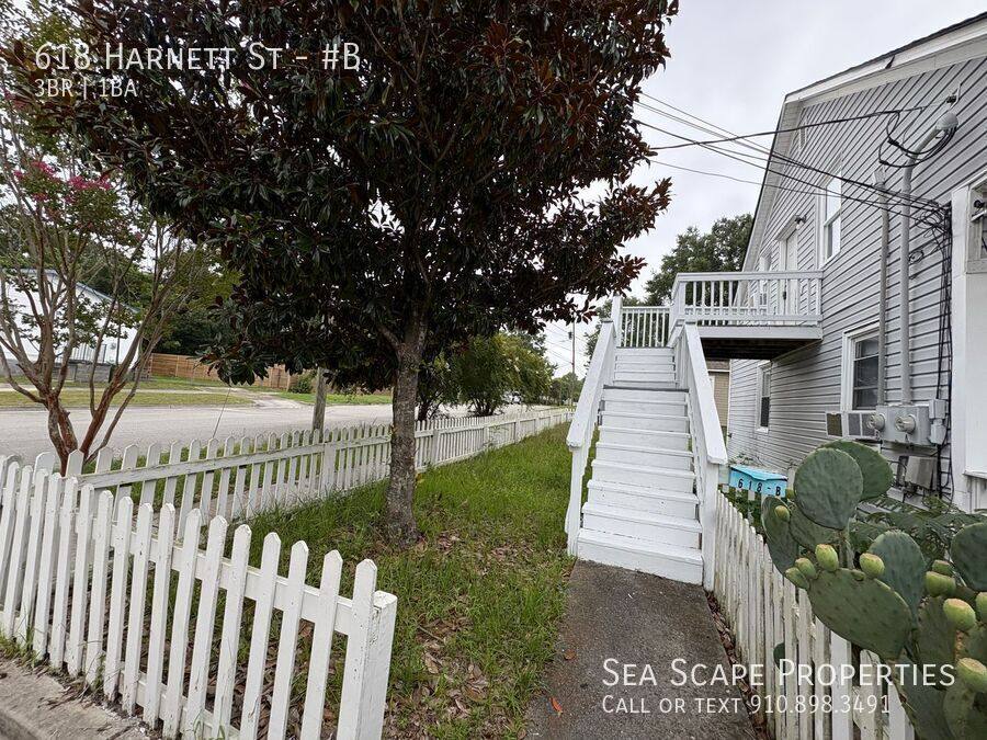 Apartment for rent at 618 Harnett St #B, Wilmington, NC 28401